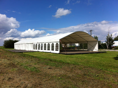 Rundbogenzelt (Bodega) mit Boden mieten