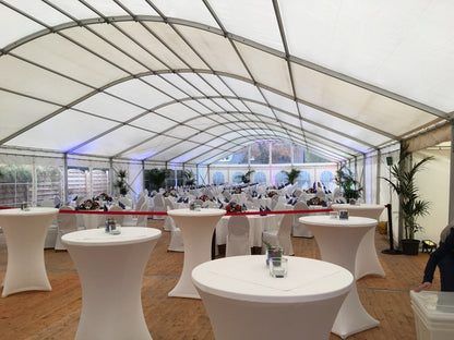 Rundbogenzelt (Bodega) mit Boden mieten